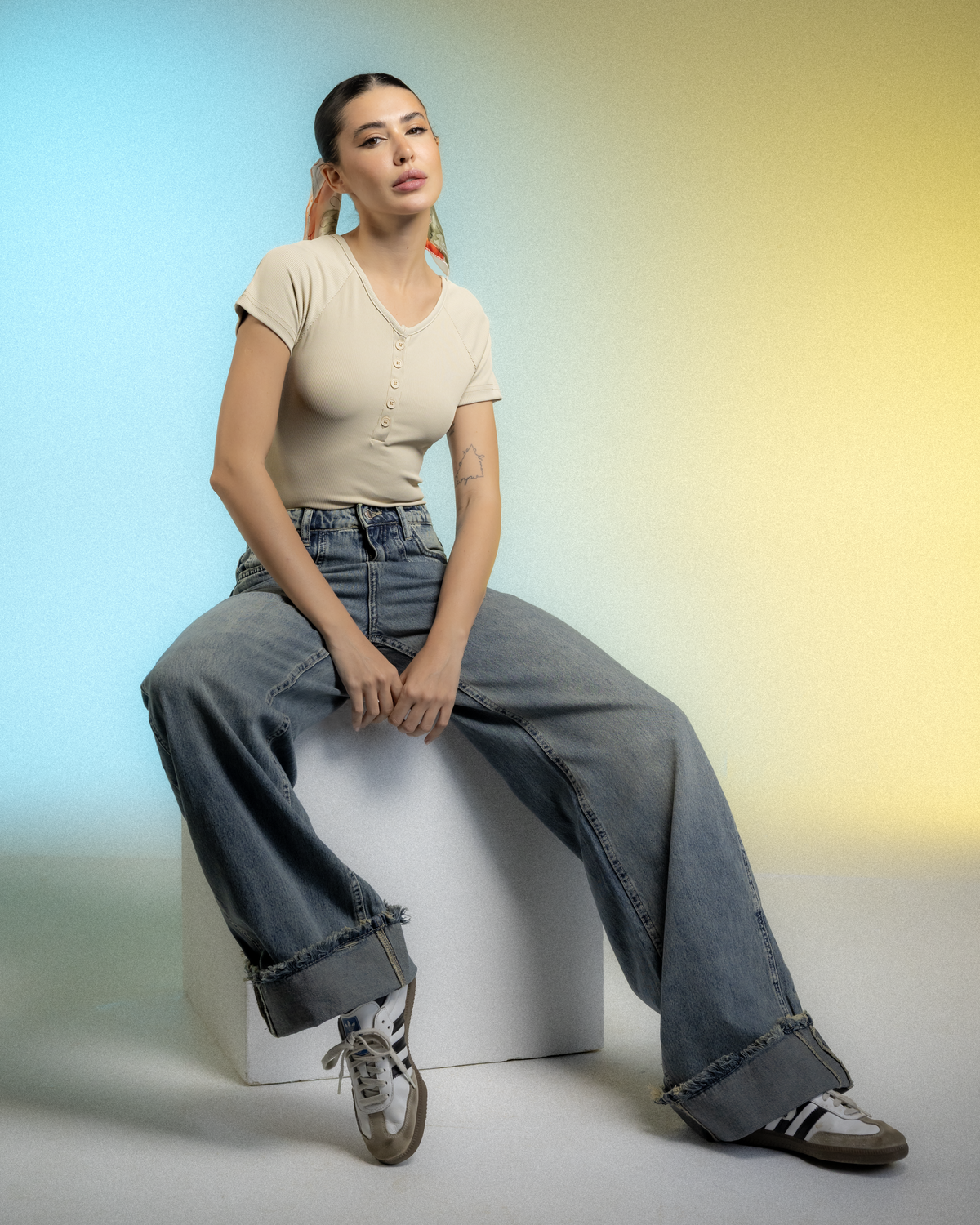 Straight Jeans turn up cuff